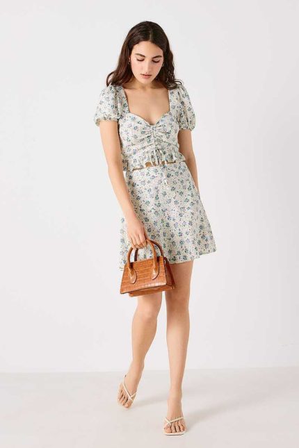 Mulher Fifty Outlet | Saia Flora Pedra